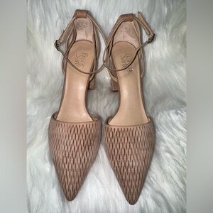 Franco Sarto Women's Beige Textured Heels